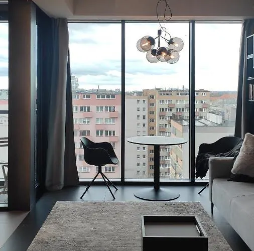 Hanza Tower アパート *